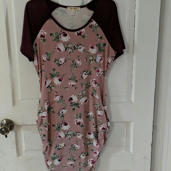 Tunic - Picture 2 of 3